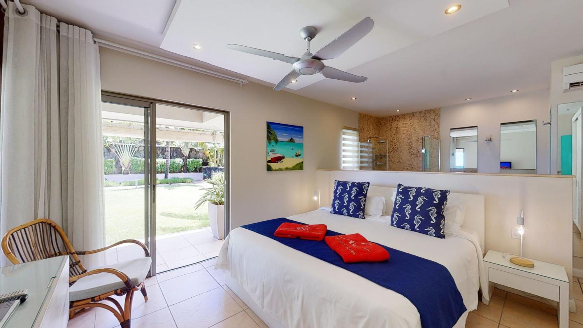 Bon Azur Beachfront Suites & Penthouses With Lov Trou aux Biches Eksteriør billede