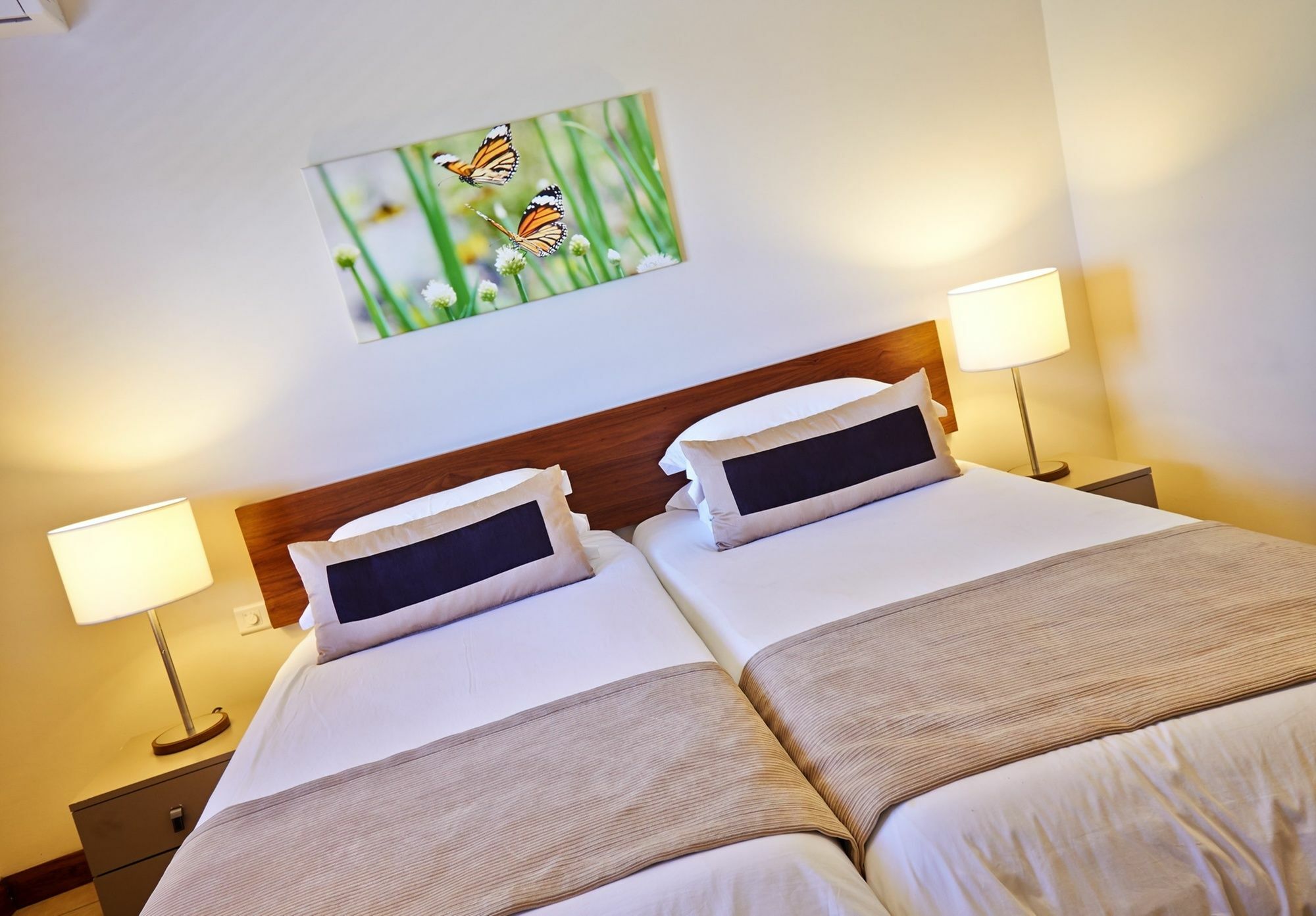 Bon Azur Beachfront Suites & Penthouses With Lov Trou aux Biches Eksteriør billede
