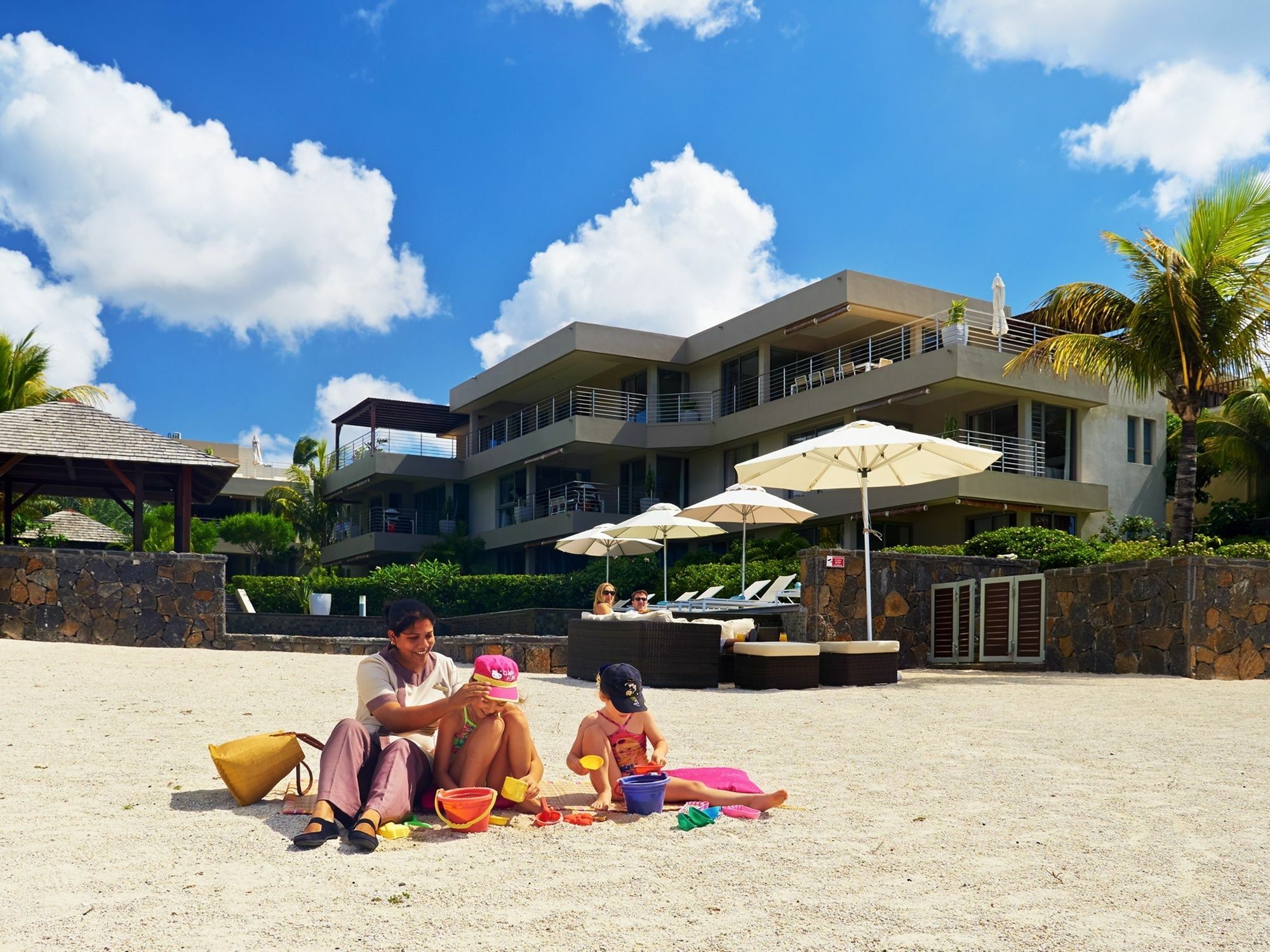 Bon Azur Beachfront Suites & Penthouses With Lov Trou aux Biches Eksteriør billede
